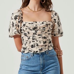 ASTR cream & black puff sleeve top